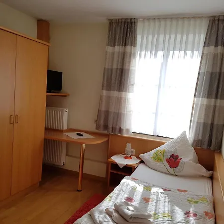 Hotel Pension Haus Pooth Wesel  Buitenkant foto