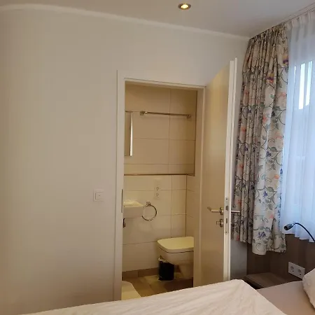 Hotel Pension Haus Pooth Wesel  Buitenkant foto